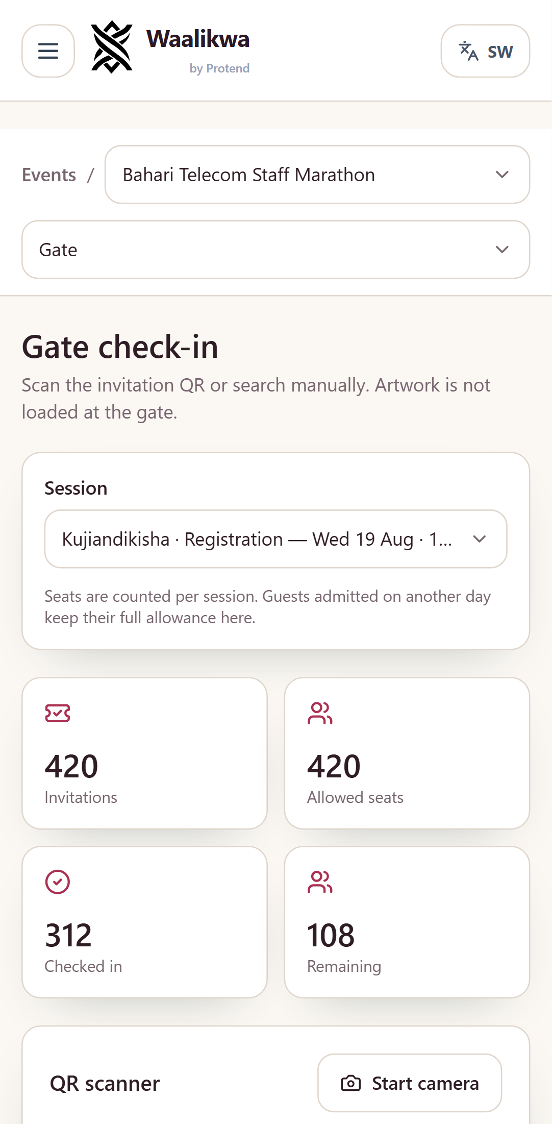 The gate check-in screen on a phone, with a scanner, a code entry box and a running count of runners admitted.
